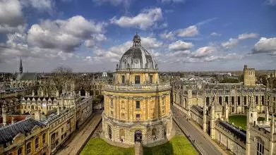 Wide view of the Bodleian Library