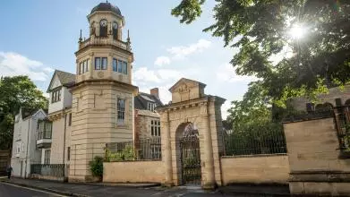 Harris Manchester College